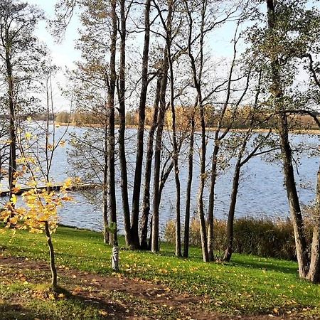 Vila Galadusis Prie Ezero Lazdijai Bagian luar foto